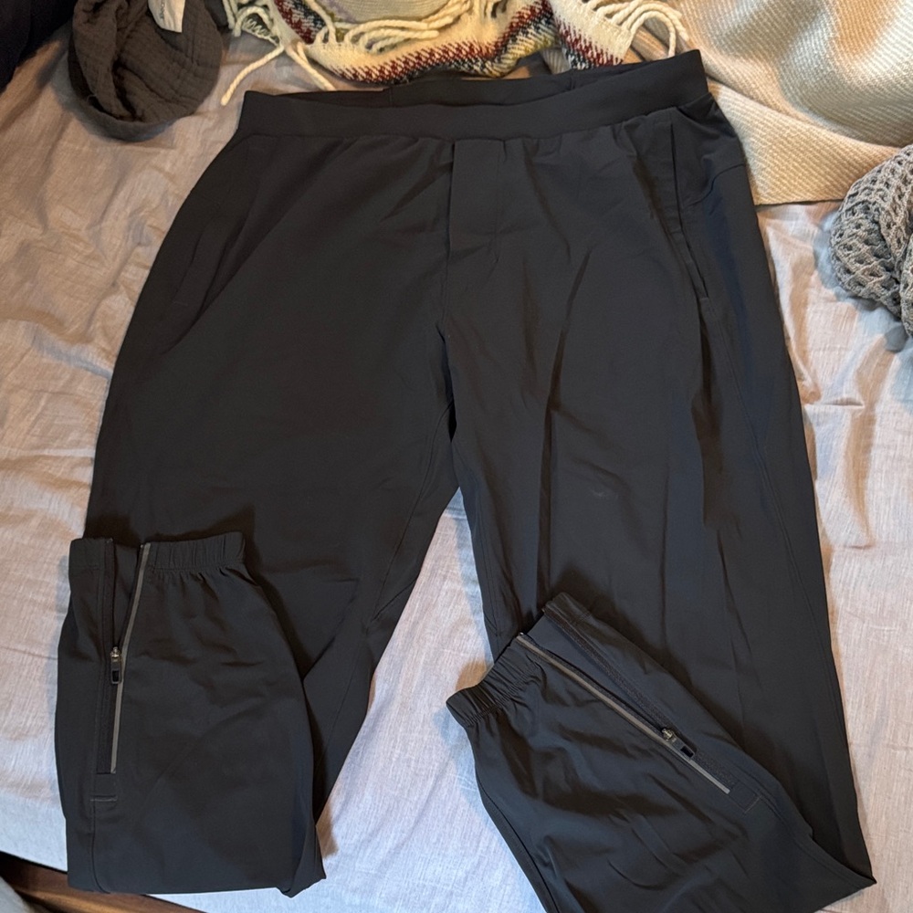 Men's Lululemon Pants - dark grey